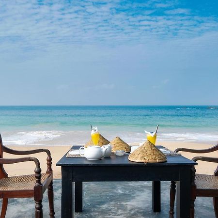 Blue Parrot Beach Villa Ambalangoda  Eksteriør billede
